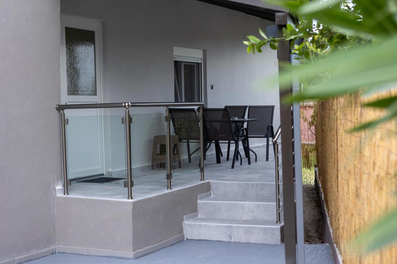 K&M Villas Nea Kallikrateia Ngoại thất bức ảnh