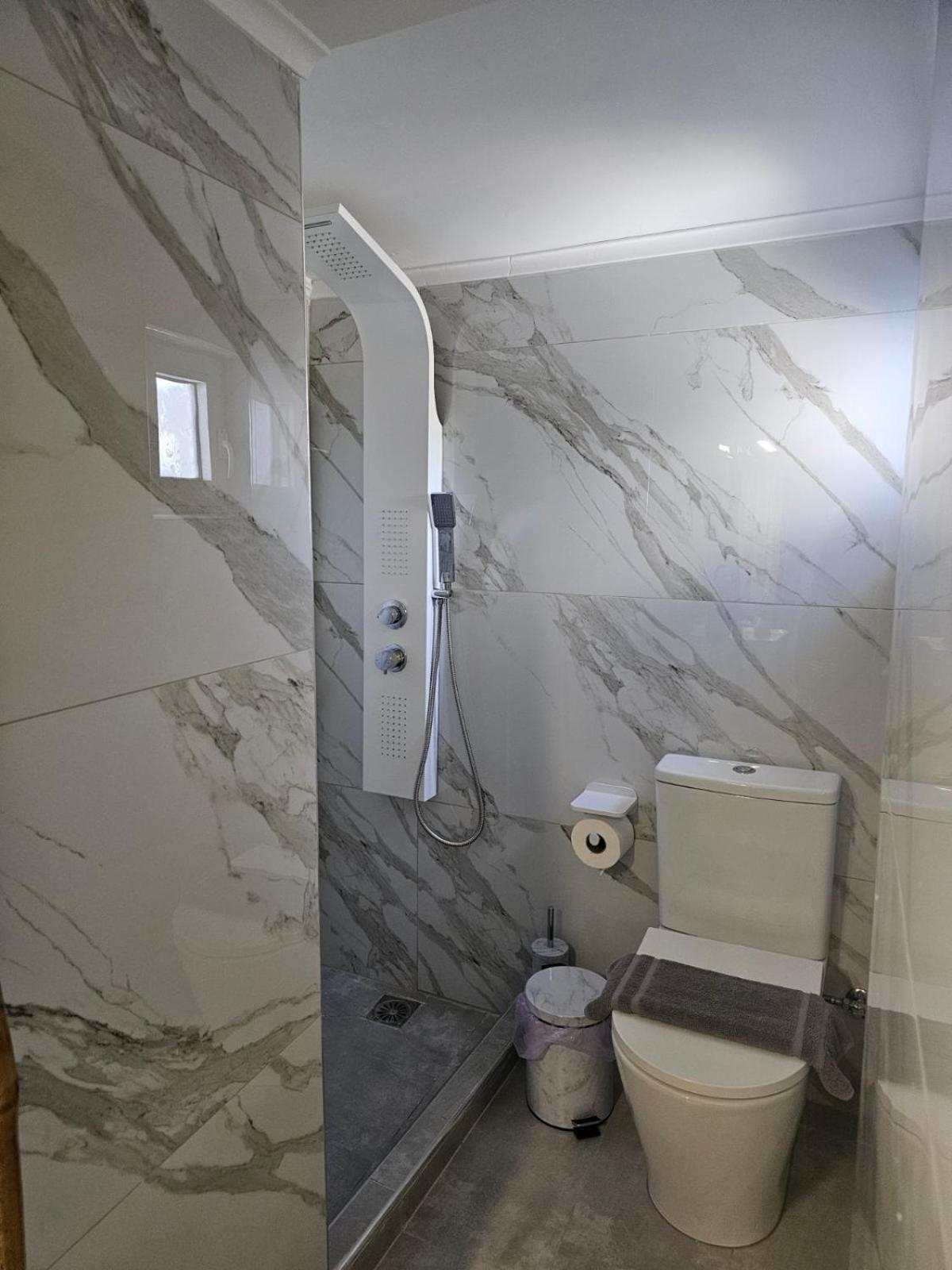 K&M Villas Nea Kallikrateia Ngoại thất bức ảnh
